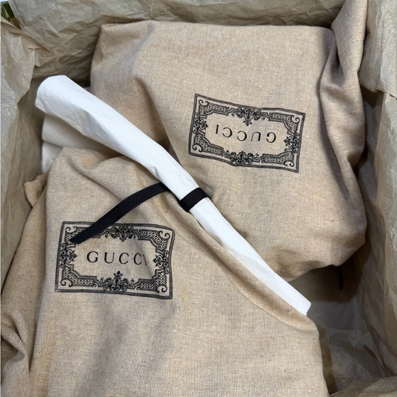 Gucci Women's Platform Lace-Up Boots in Cream and Brown - Picture 10 of 14